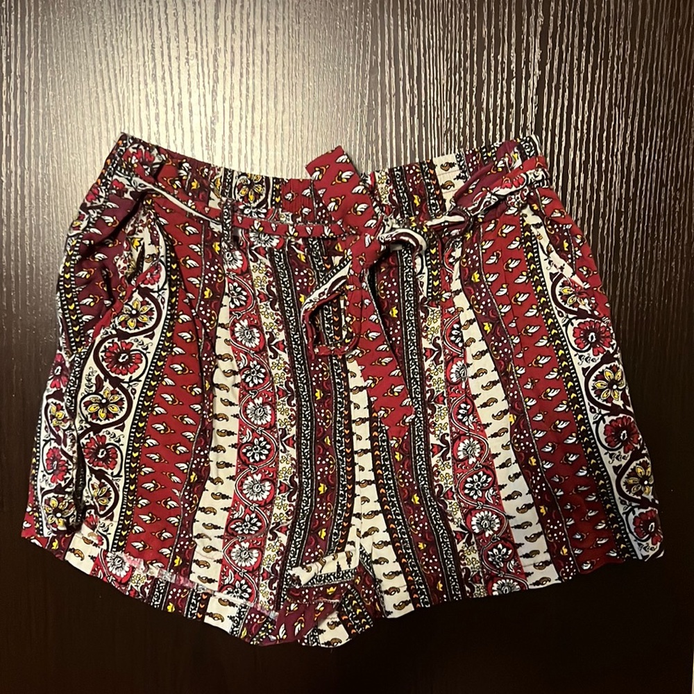Shorts with‎ pockets‼️